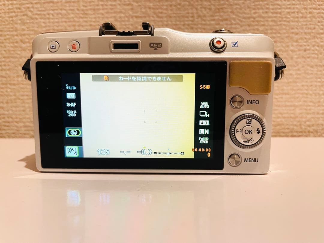 Mirrorless Interchangeable Lens Cameras Olympus E-Pm2