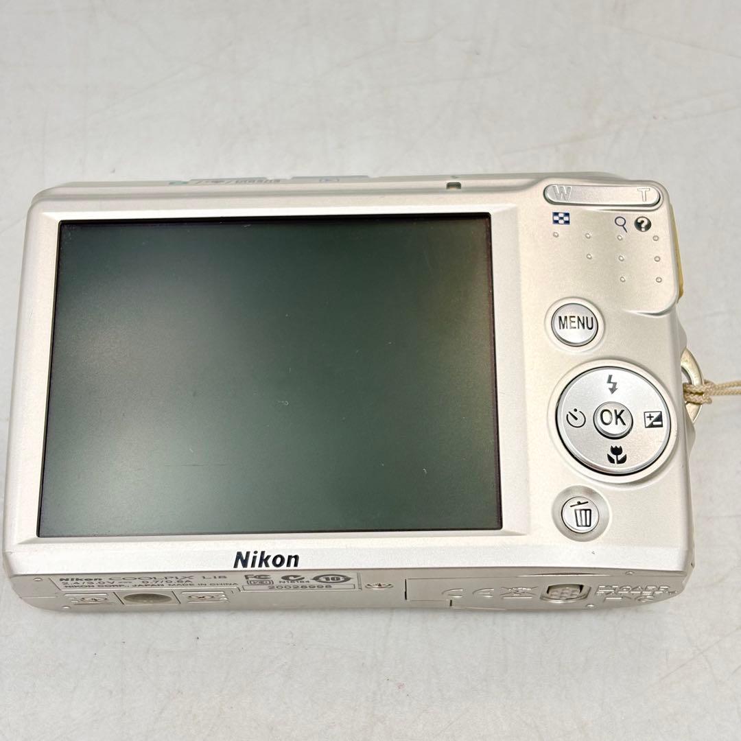 Nikon Compact Digital Cameras Coolpix L18 1119-S7792H