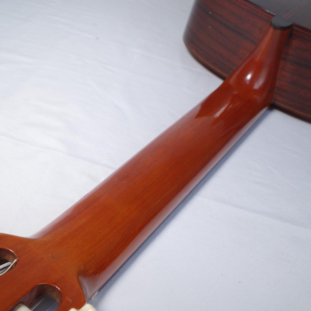 Yamaha Classical Guitars G-200