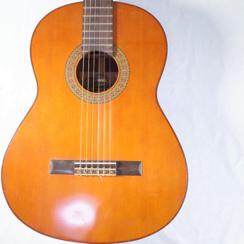 Yamaha Classical Guitars G-200
