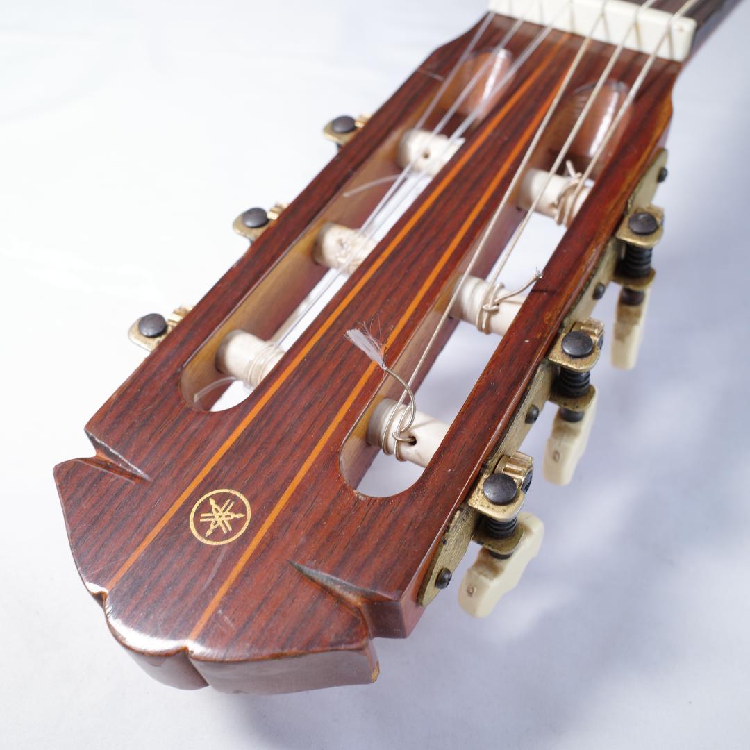 Yamaha Classical Guitars G-200