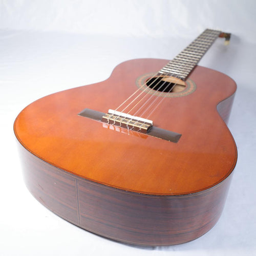 Yamaha Classical Guitars G-200