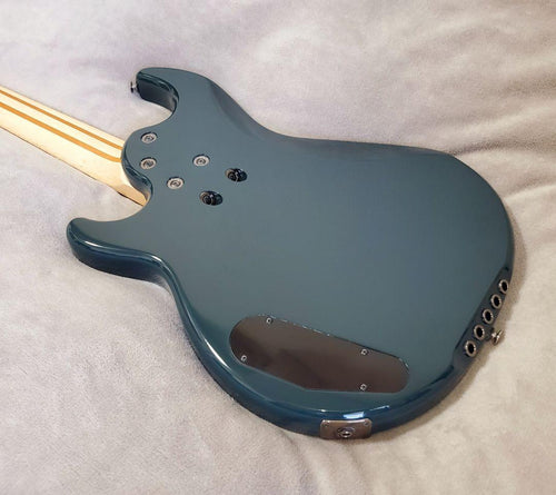 Electric Basses Yamaha Bb435 Tb 5
