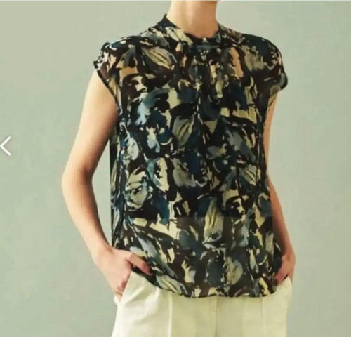 Tomorrowland Sleeveless