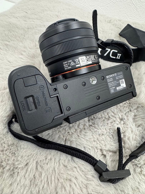 Sony Mirrorless Interchangeable Lens Cameras 7C Ii 128Gb