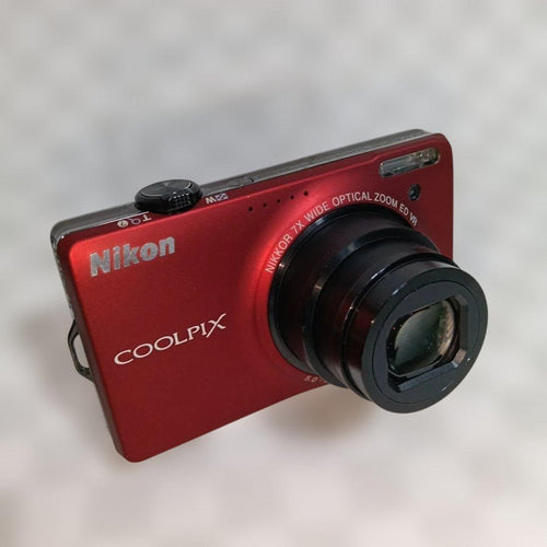 Nikon Compact Digital Camera Coolpix S6000