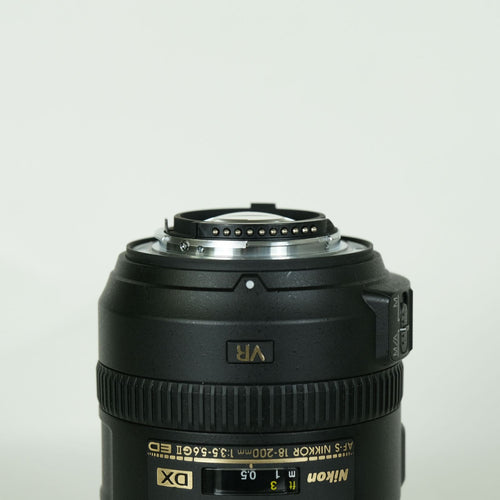 Nikon Lens (Zoom) Af-S Dx Nikkor 18-200Mm F3.5-5.6G Ed Vr Ii F