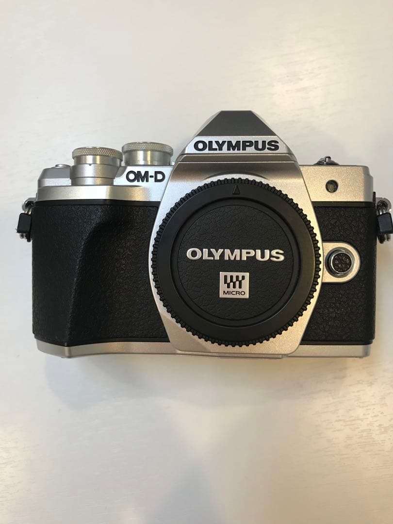 Olympus Mirrorless Interchangeable Lips E-M10 Mark Iii I.1979