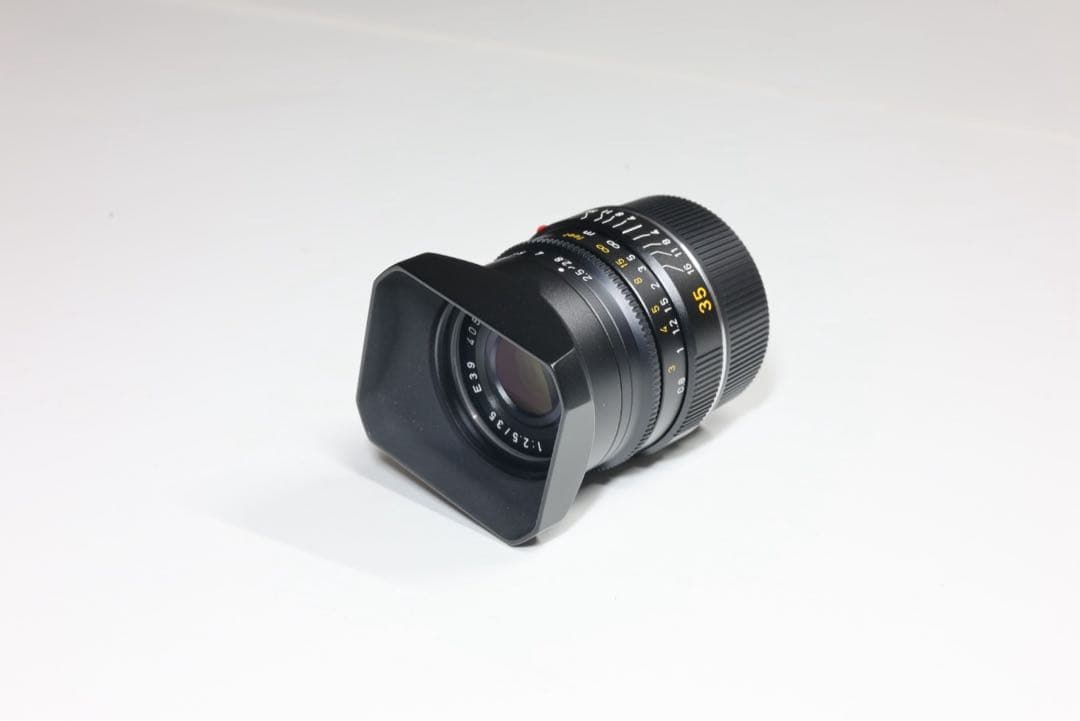 Leica Prime Lenses Summarit-M 1:2.5/35 Mm