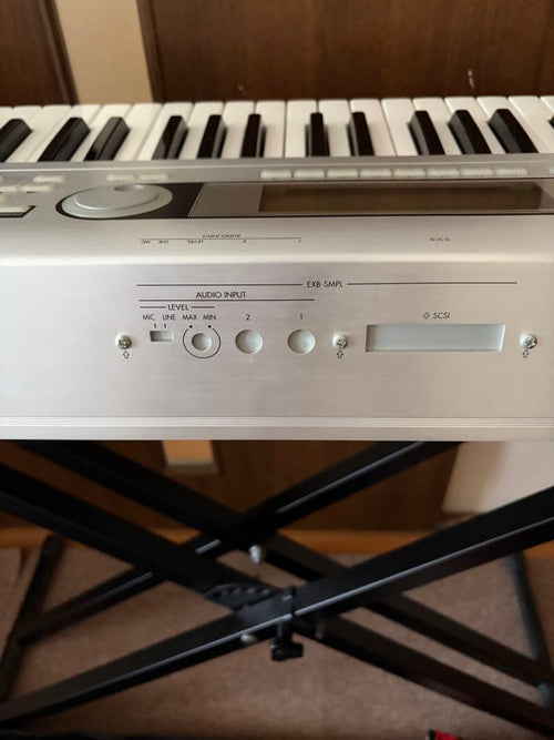 Korg Keyboards Digital Pianos Triton Le 61