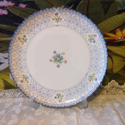 Noritake Tea Cups Saucers