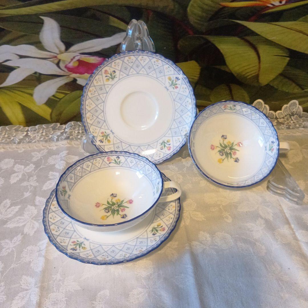 Noritake Tea Cups Saucers