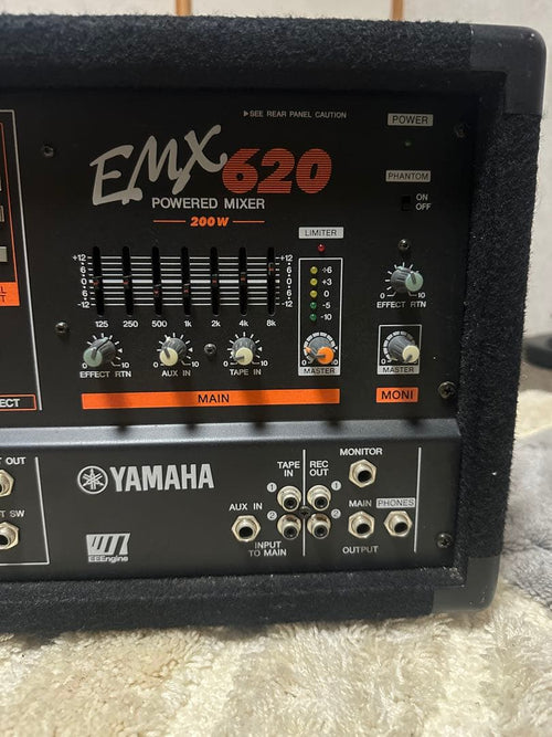 Powered Mixers Yamaha Emx620