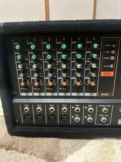 Powered Mixers Yamaha Emx620