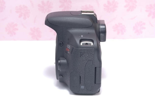 Canon Digital Slr Kiss X9I
