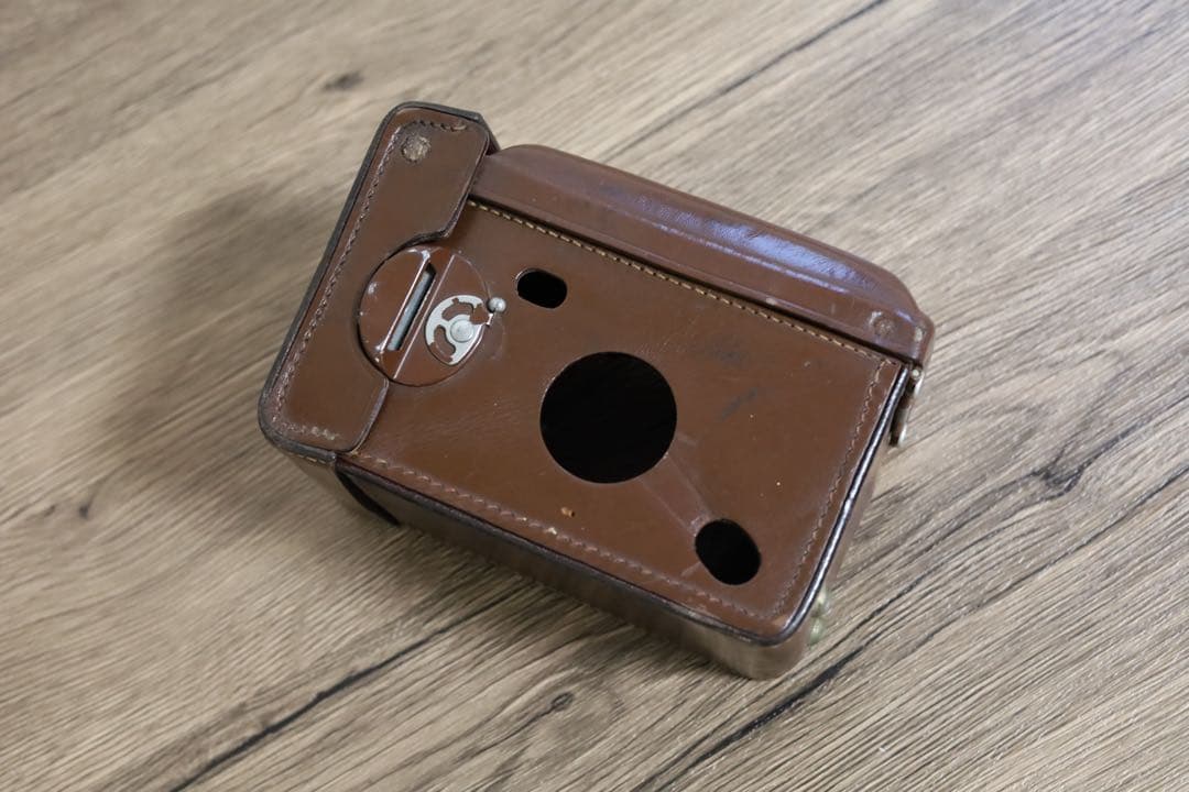 Twin-Lens Reflex Cameras Rolleiflex 3.5F
