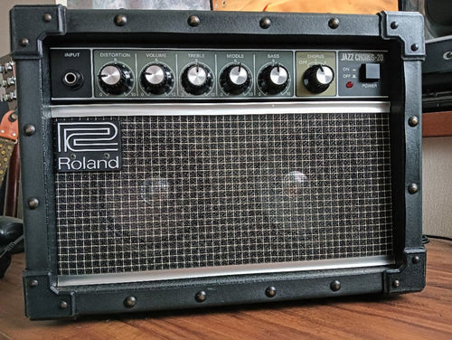 Roland Guitar Amplifiers E