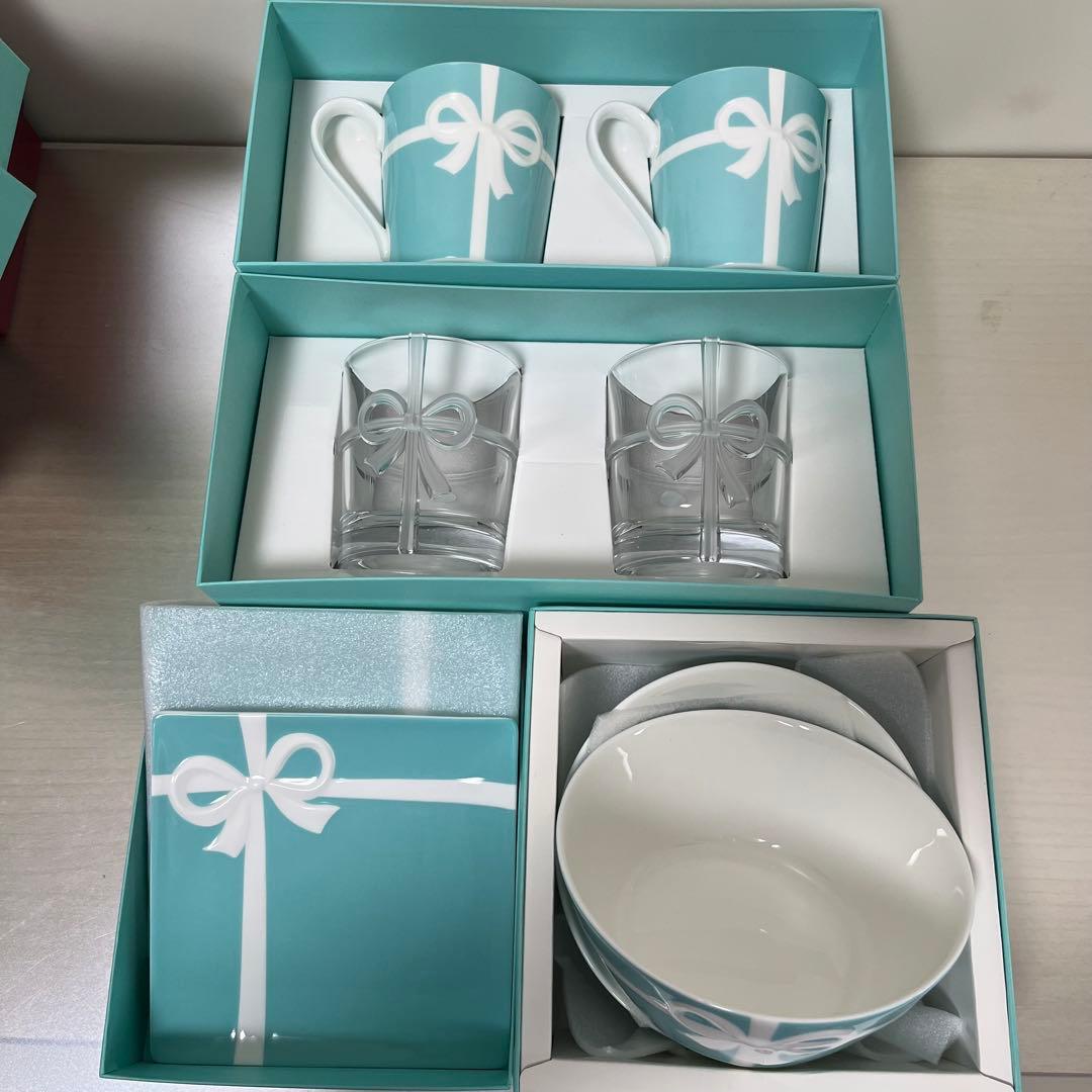 Tiffany Tableware Sets 4 8