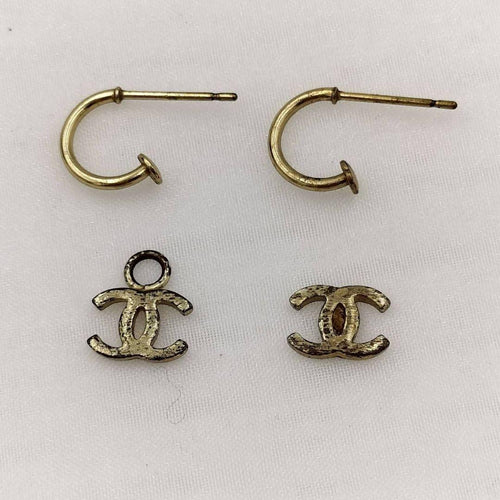 Chanel Earrings (For Both Ears) 1226