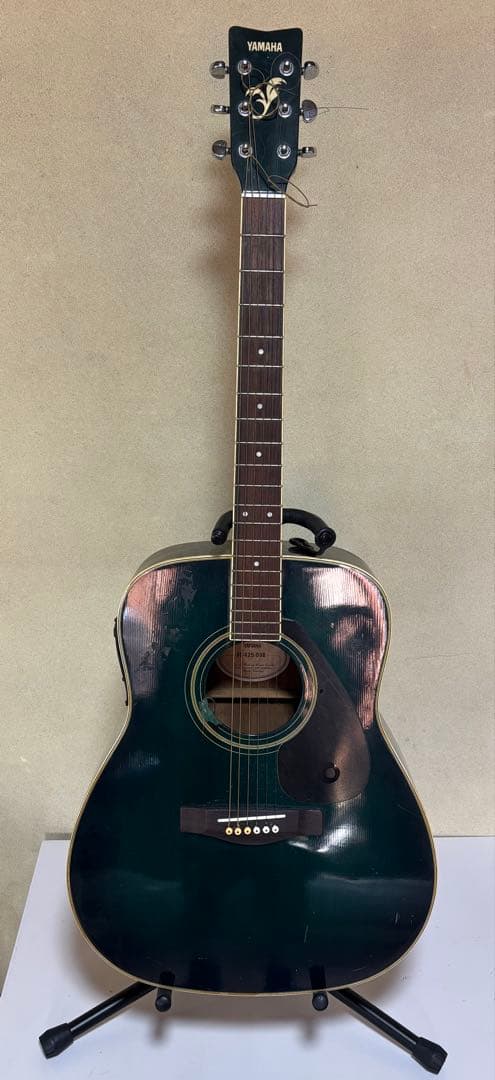 Yamaha Acoustic Guitars F