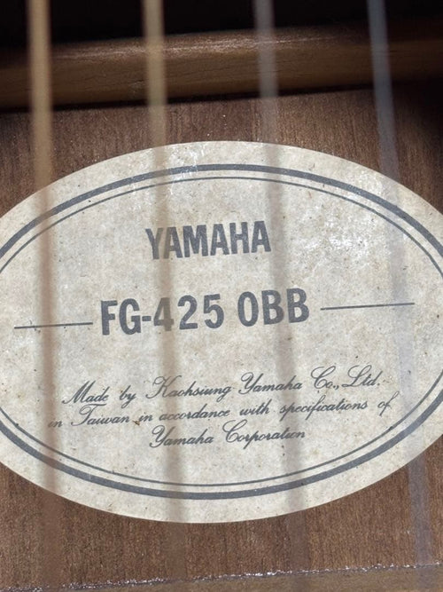 Yamaha Acoustic Guitars F