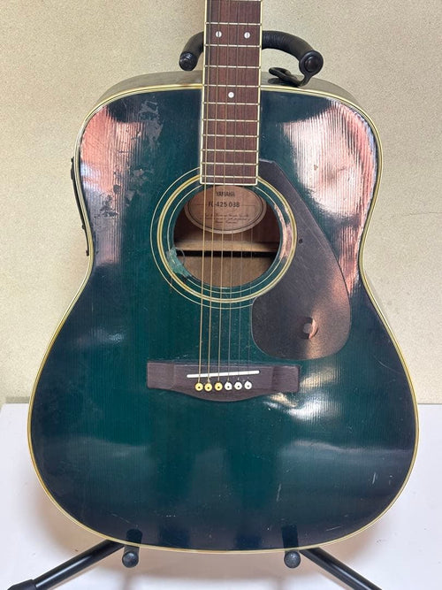 Yamaha Acoustic Guitars F