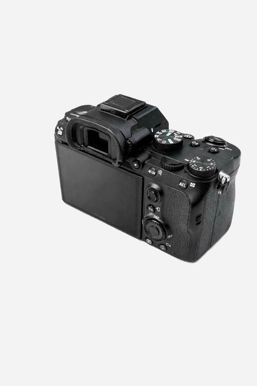 Sony Mirrorless Interchangeable Lips A7Iii Ilce-7M3