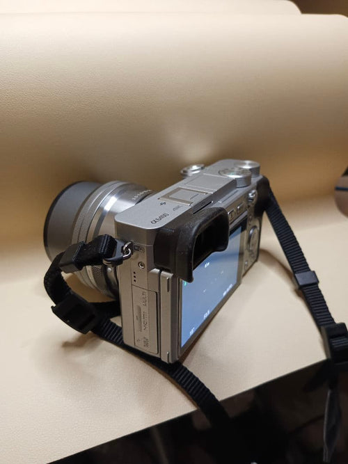Sony Mirrorless Interchangeable Lens Cameras 6400