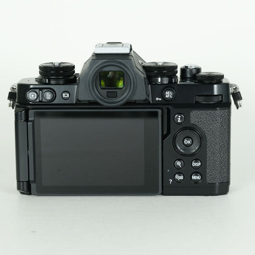 Nikon Mirrorless Interchangeable Lips 2,340 Z Fc
