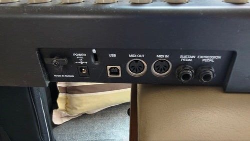 Midi Keyboards Pads Akai Mpk49