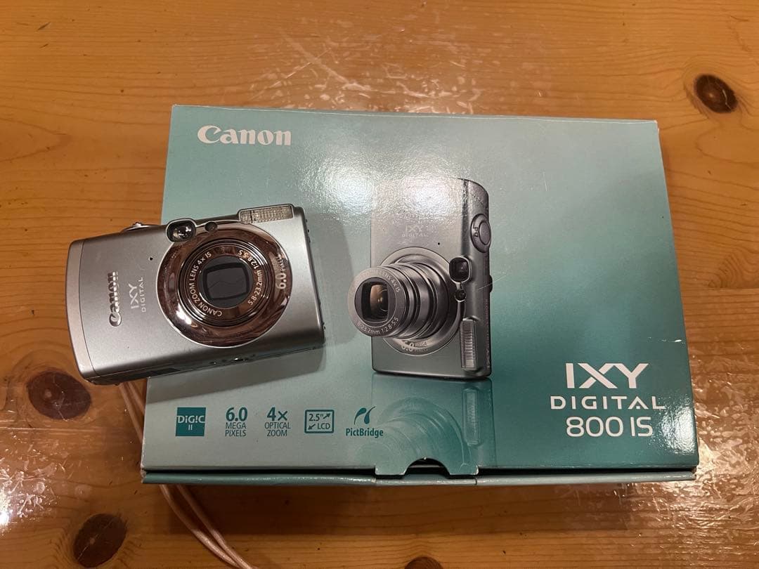 Compact Digital Camera Canon Ixy 800 Is