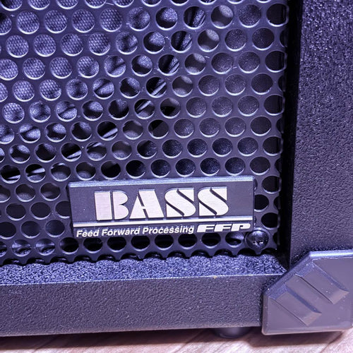 Roland Bass Amps Cube-30 Cb-30