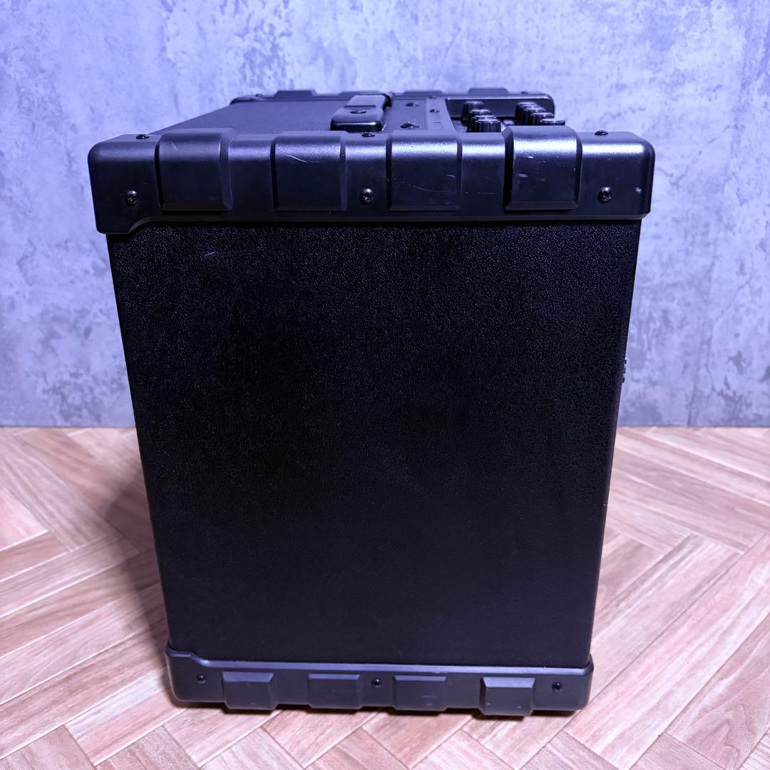 Roland Bass Amps Cube-30 Cb-30