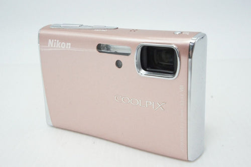 Nikon Compact Digital Camera Coolpix S52 260414J