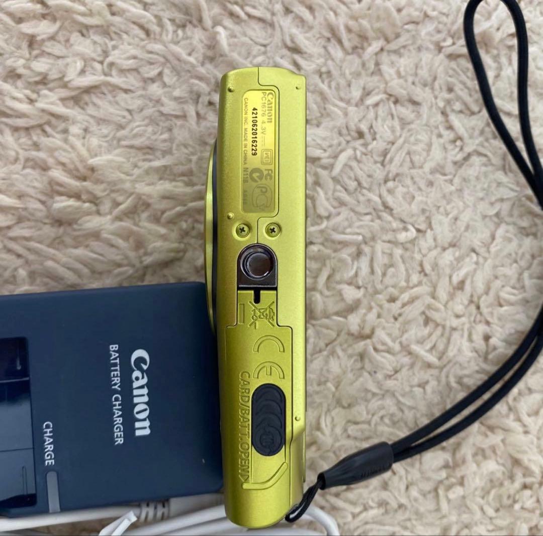 Canon Compact Digital Camera Ixy