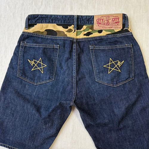 Een badende aapshort Bermuda Bape