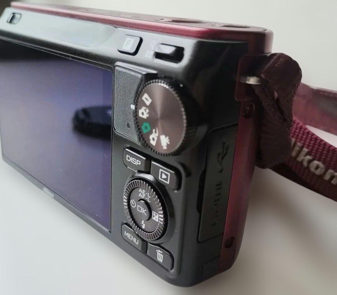 Nikon Mirrorless Interchangeable Lips 1 J2 Nikkor 10-30Mm