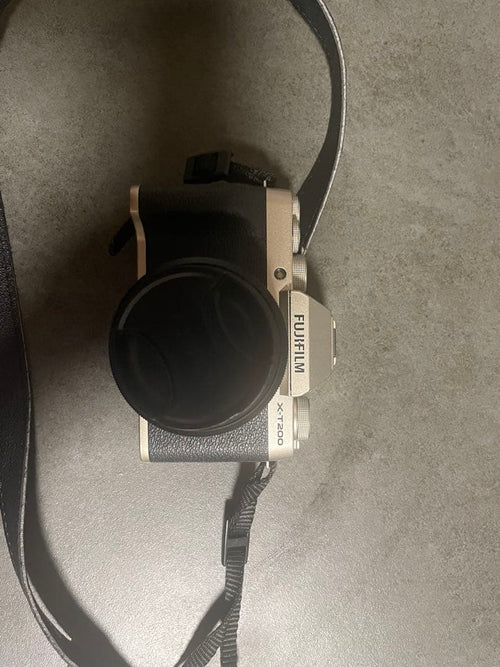 Fujifilm Mirrorless Interchangeable Lens Cameras X-T200 15-45Mm