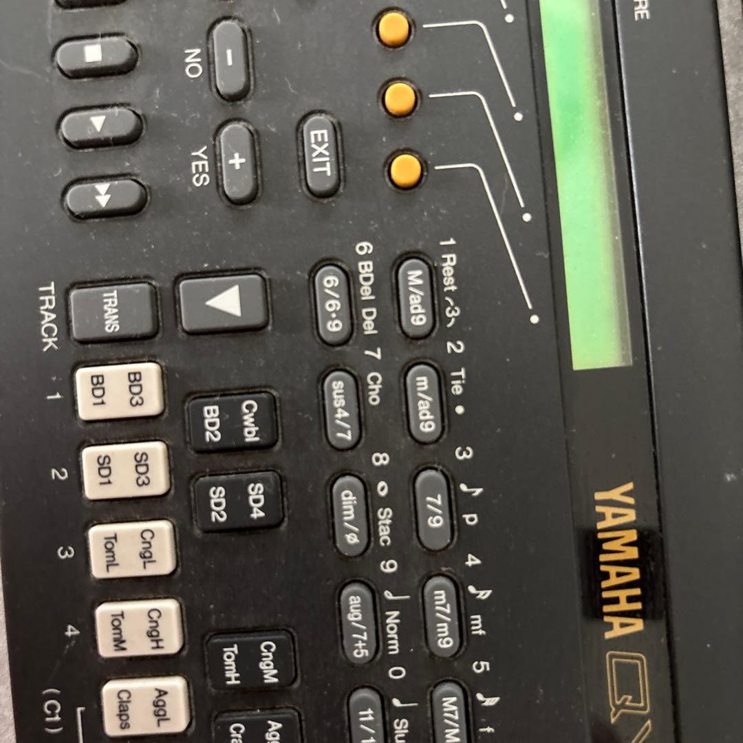 Sequencers Yamaha Qy10