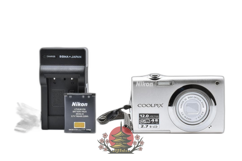 Compact Digital Camera Nikon Coolpix S3000 #22092
