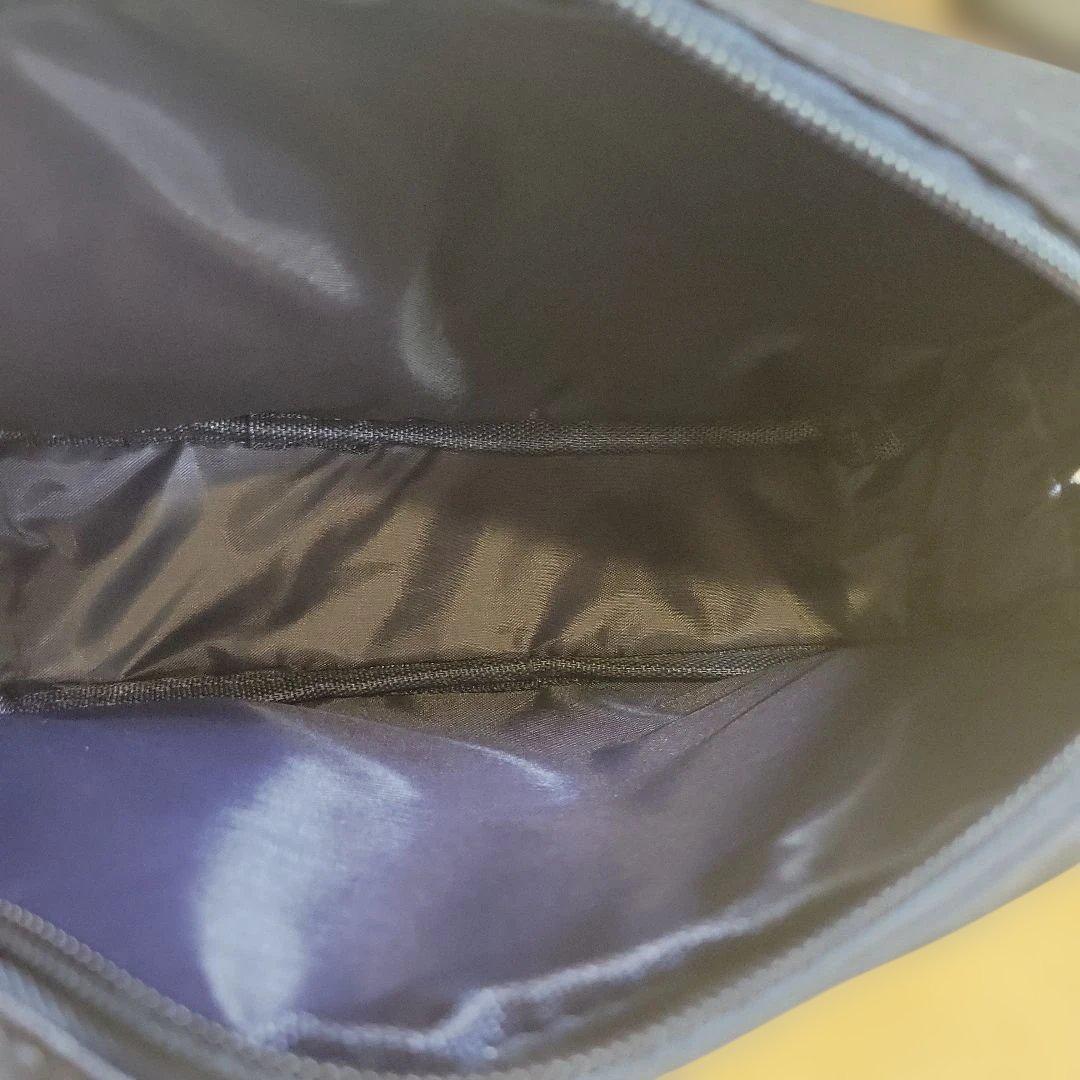 Travel Pouches 1 2(