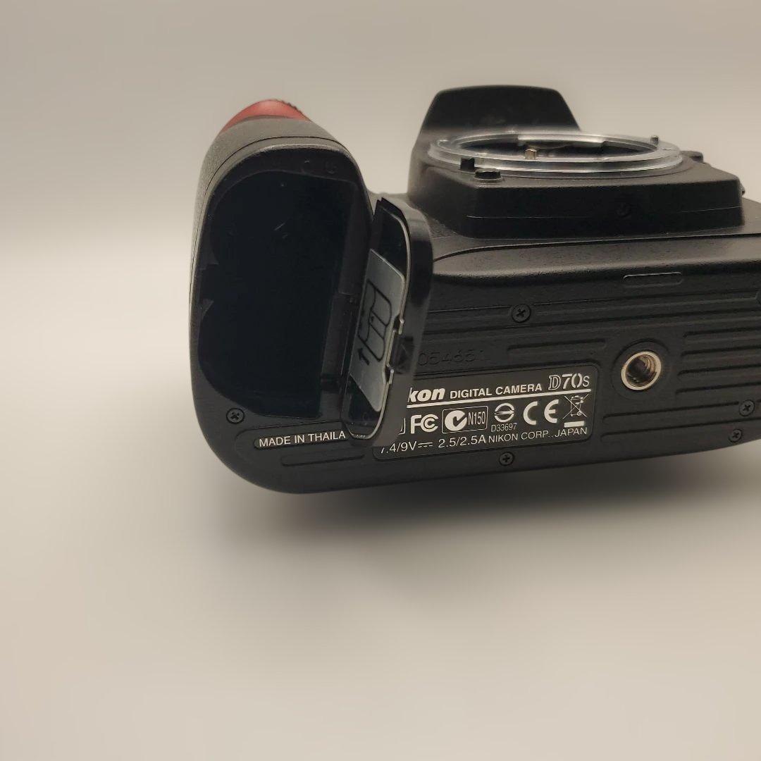 Nikon Digital Slr D70S Nikkor 24-85 F2.8-4