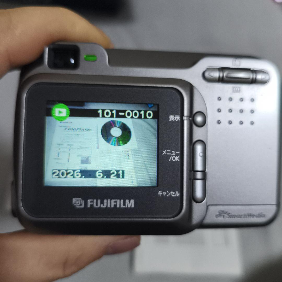 Fujifilm Compact Digital Cameras Finepix 2600Z