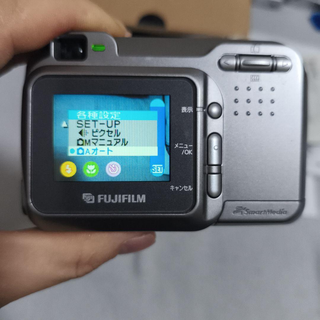 Fujifilm Compact Digital Cameras Finepix 2600Z