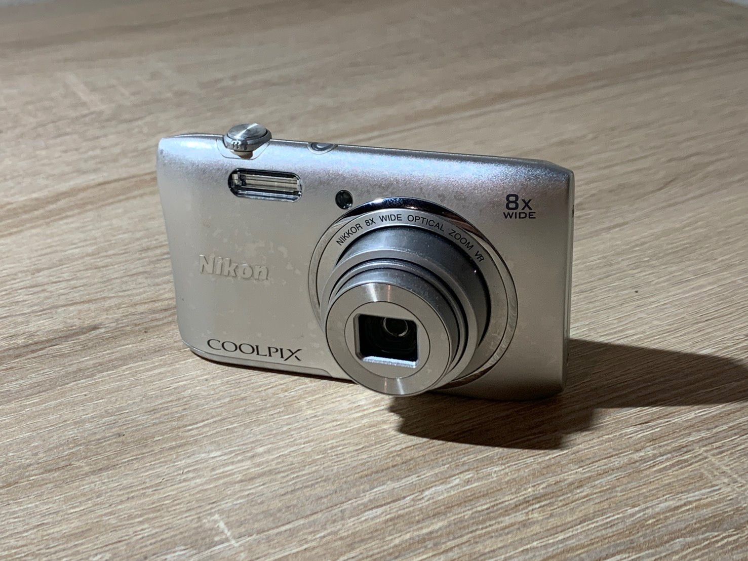 Compact Digital Camera 0874 Nikon Coolpix S3600