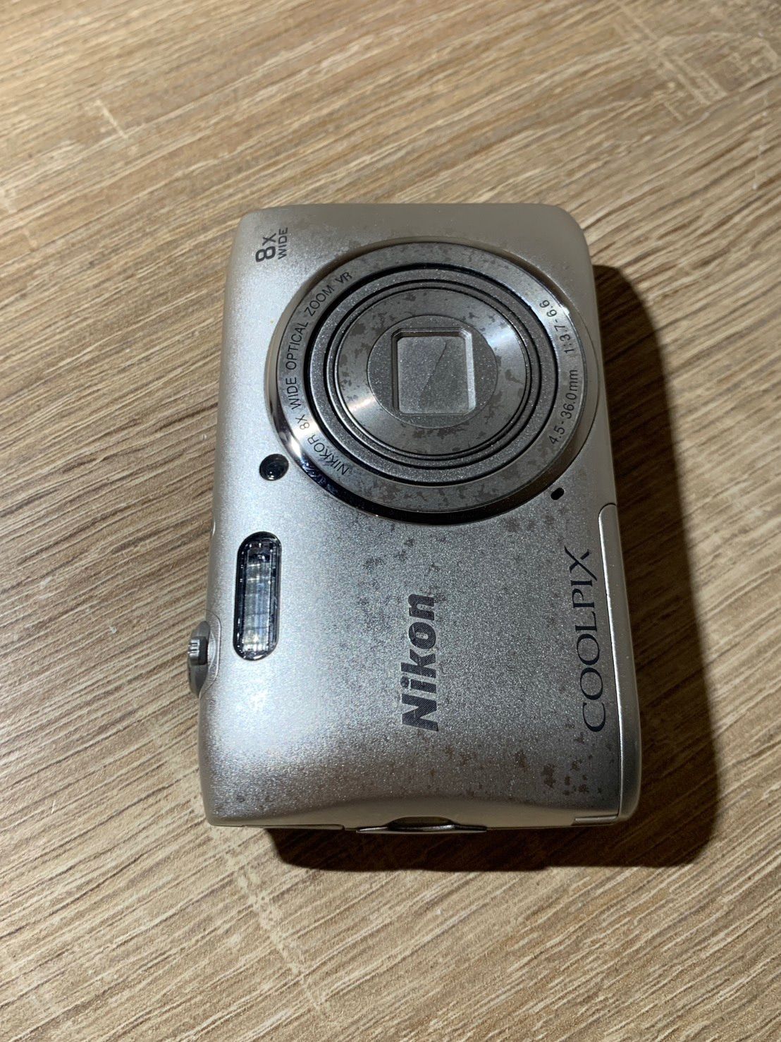 Compact Digital Camera 0874 Nikon Coolpix S3600