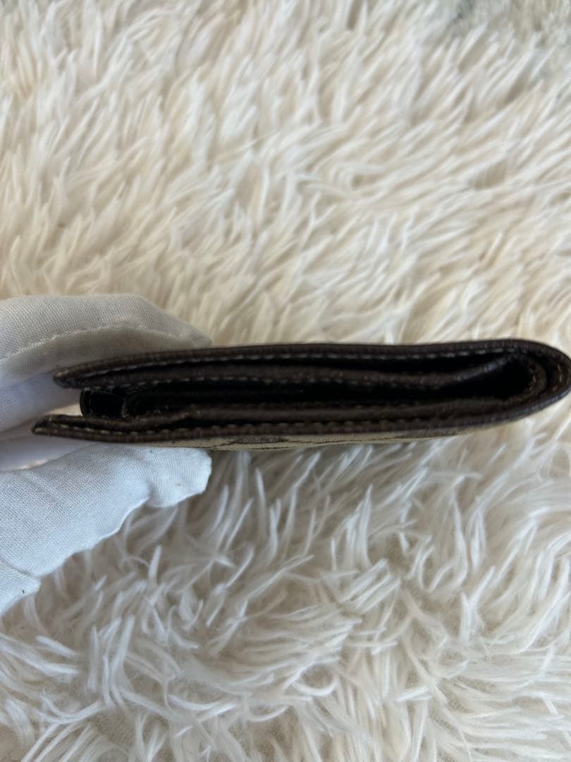 Gucci Bifold Wallets Gg