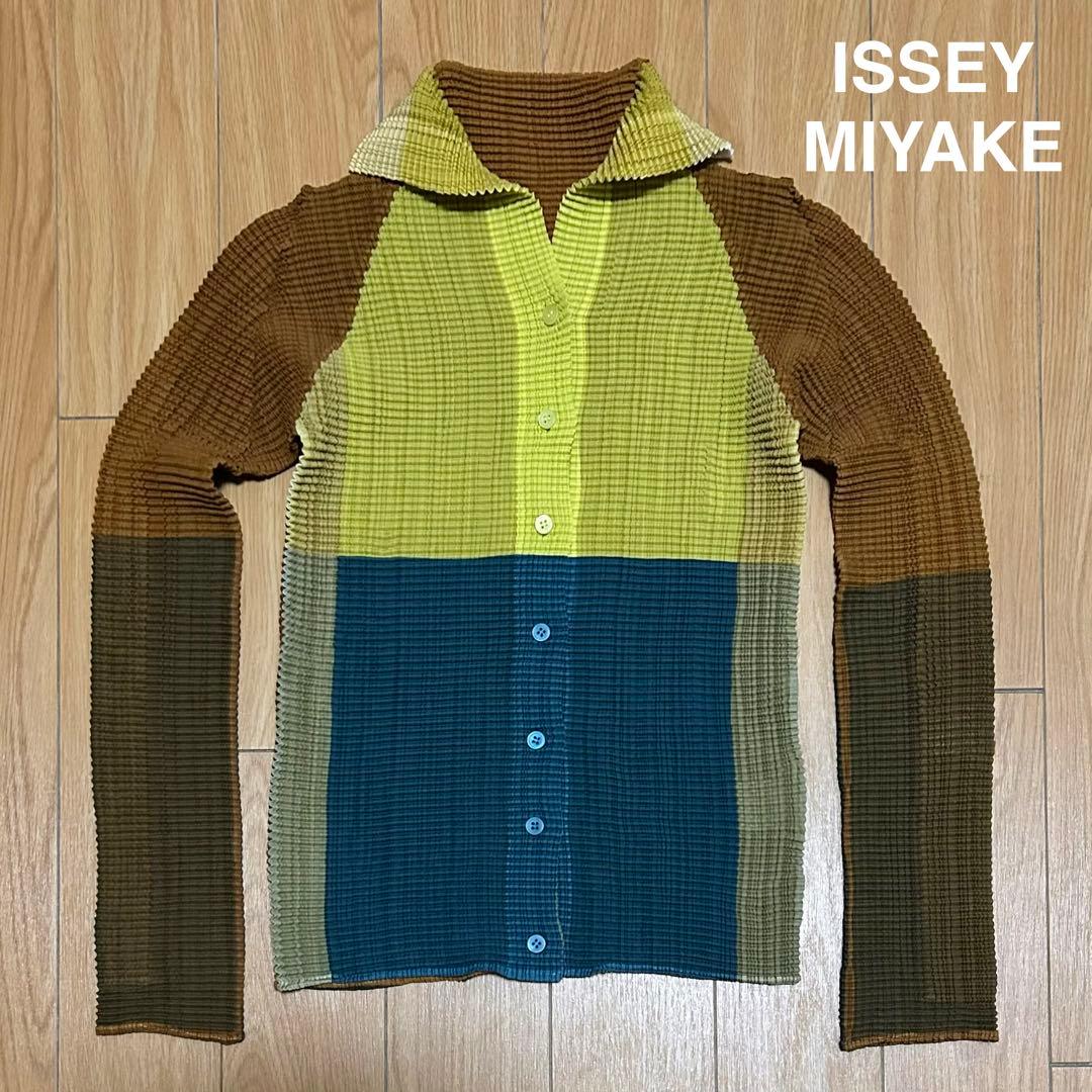 Issey Miyake Long Sleeve