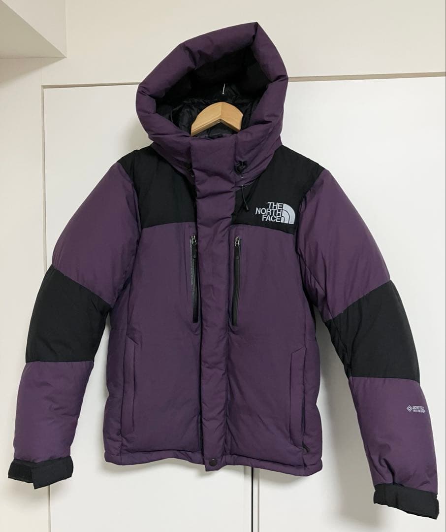 The North Face Down Jackets S
