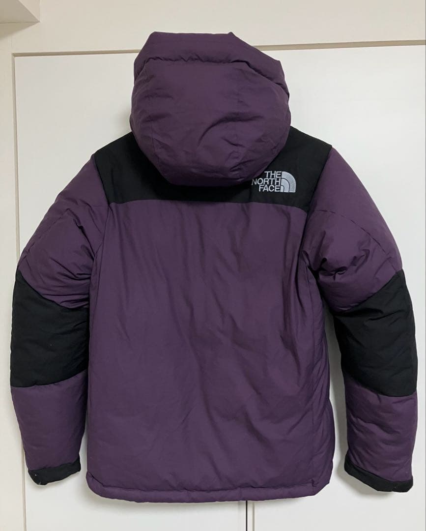 The North Face Down Jackets S